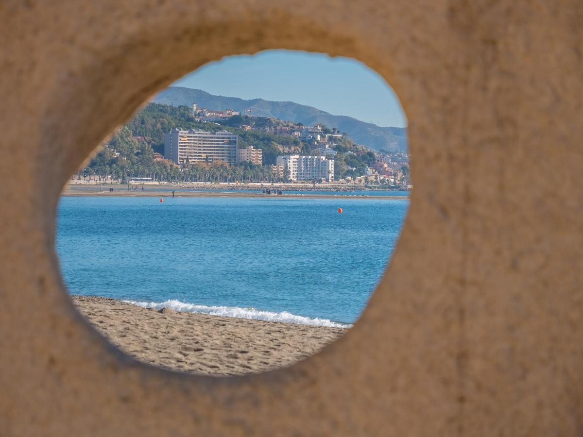 La Malagueta Beach - New Release Málaga Exteriör bild